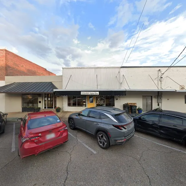 Chuxter's Guitar Shop