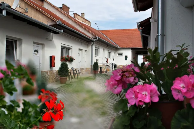 Hungária Apartmanház