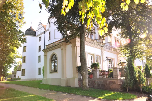 Zamek Rycerski Podewils w Krągu