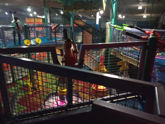 Flyers Trampoline Park
