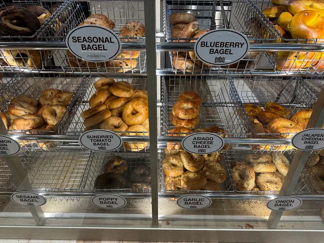 Bagels 'n Grinds