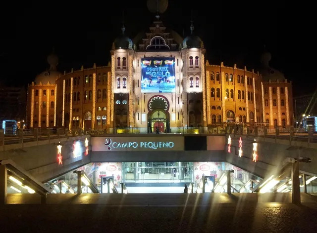 WHATEVER - Art Bed & Breakfast