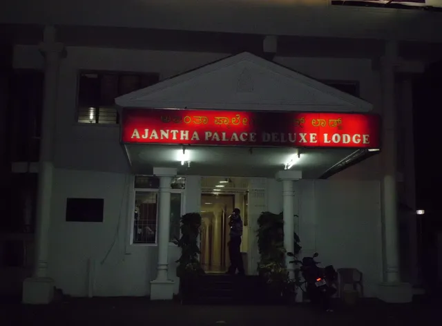 Hotel Ajantha Palace