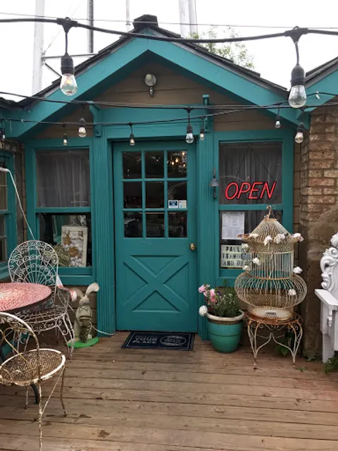 Paula's Tea House & Deli