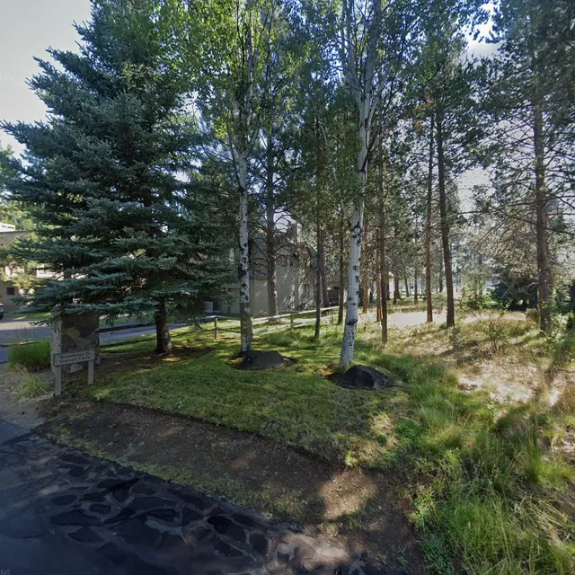 Eaglewood 16 - Three Bedroom Condominium