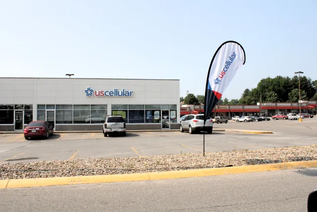 UScellular & T-Mobile