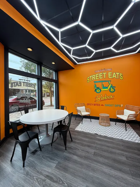 Rock N Thai- Street Eats & Boba