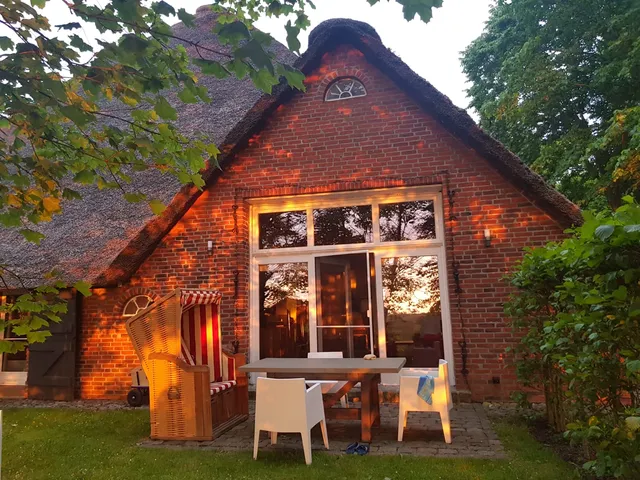 Tetenshof Ferienwohnungen im Haubarg - Silvia Türschmann