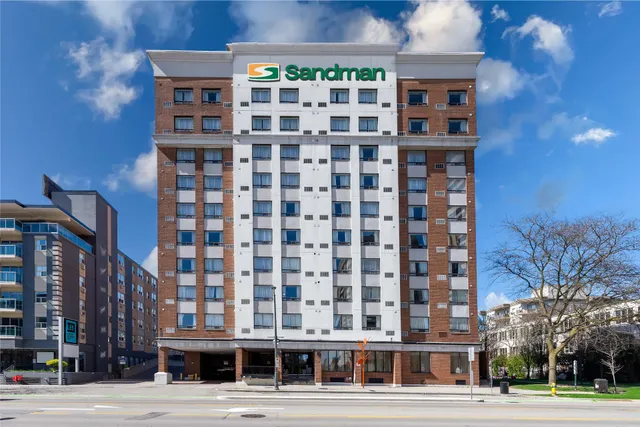 Sandman Hotel & Suites London Downtown