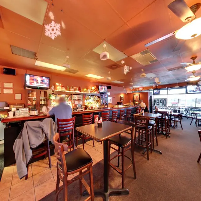 Mad Dog and Cat's Steak, Seafood, and Spirits