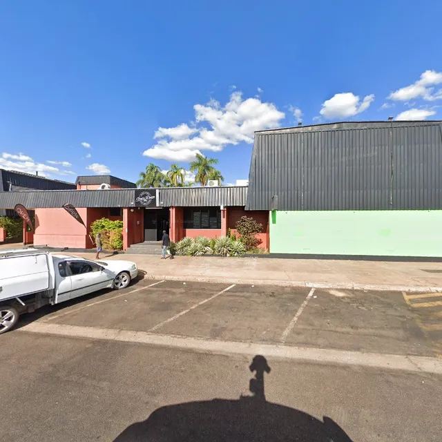 Mahogany Bar and Grill