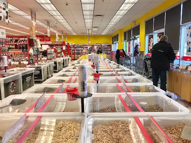 Bulk Barn