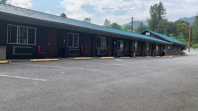 Cascade Mountain Lodge