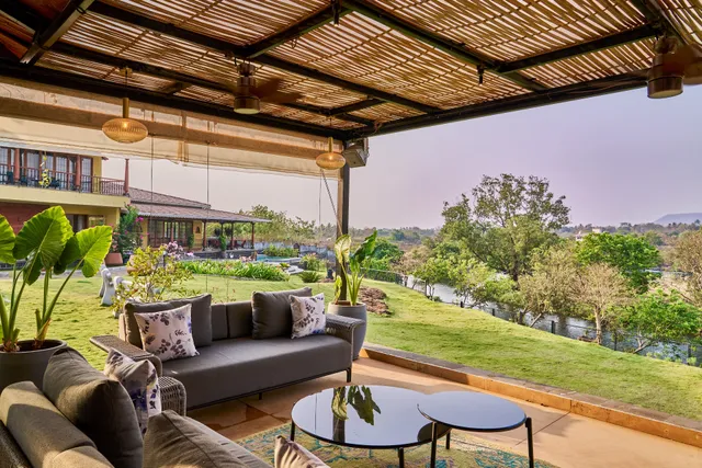 SaffronStays Jallosh - Villa in Karjat