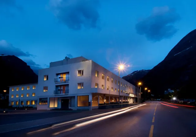 Sunndalsøra Hotell