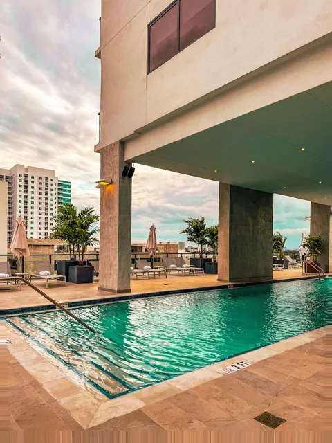 Smart Brickell Hotel