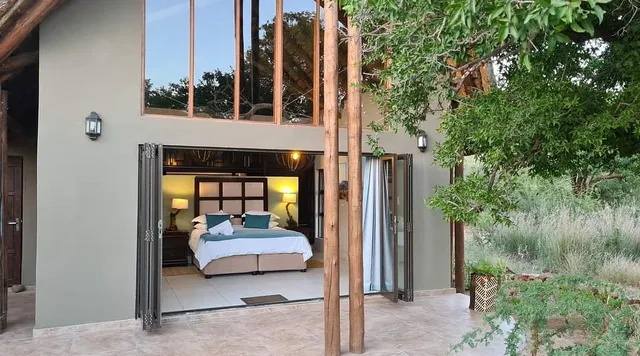 Morokolo Safari Lodge