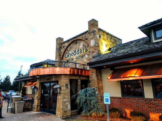 Cheddar's Scratch Kitchen