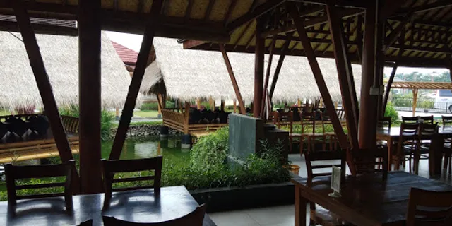 Gubug Makan Mang Engking Bekasi