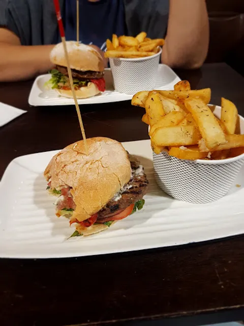 Grill'd Burgers - Southland