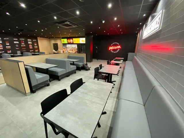 BURGER & SAUCE - West Bromwich