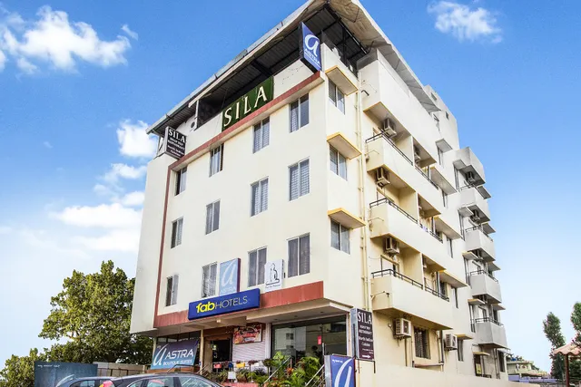 FabHotel VJR - Hotel in Electronic City, Bangalore