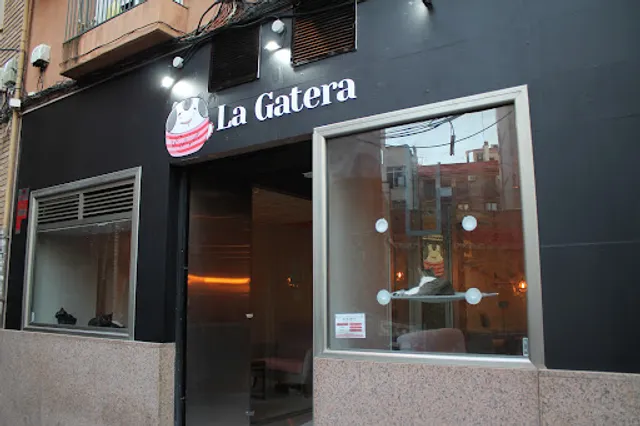 La Gatera - Cat Café