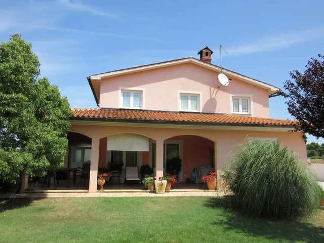 Swimmingpool-Villa Branka