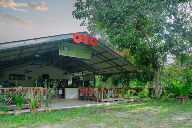 OYO 90037 The 7 Lodge Tambunan