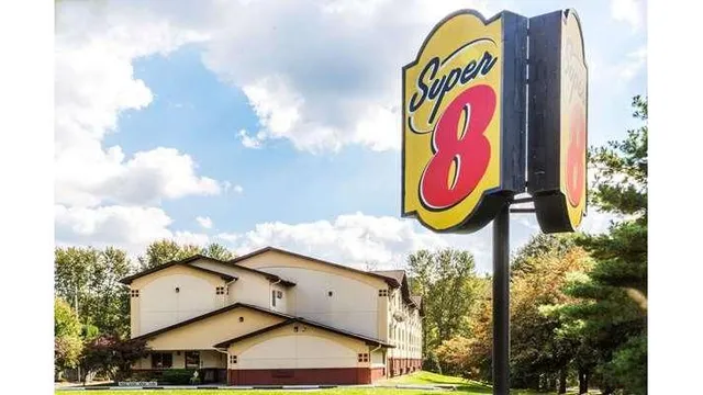 Super 8 by Wyndham East Stroudsburg/Poconos