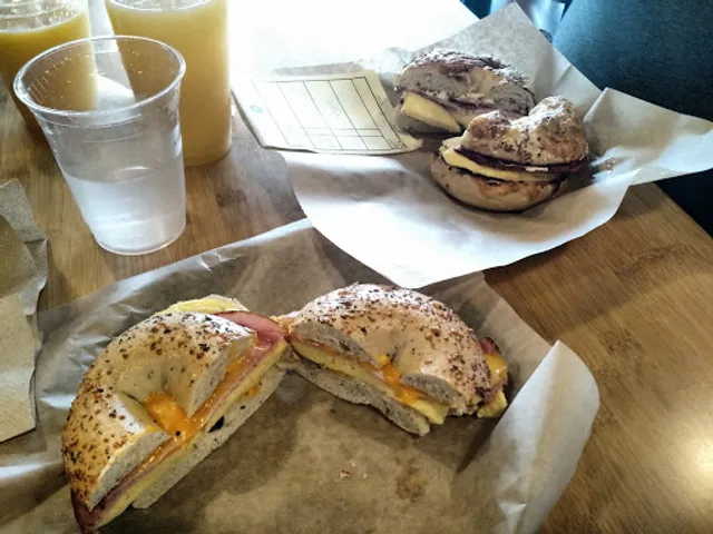 Seize The Bagel - The Heights