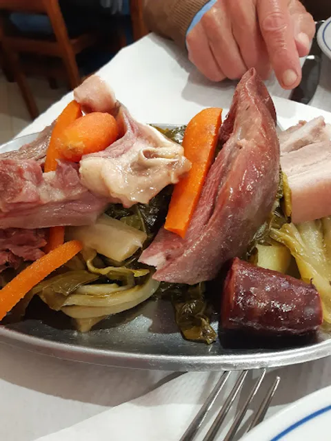 Casa de Pasto - Pintarela- Prato do dia