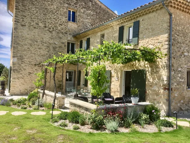 Les Oliviers De Notre Dame