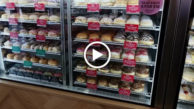 Daniel's Donuts Caldermeade (BP)