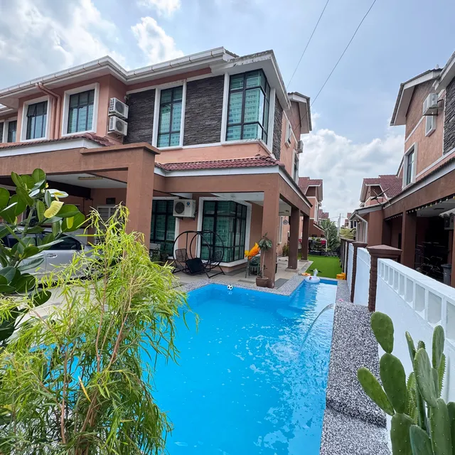 Cahaya Melissa Homestay Private Pool