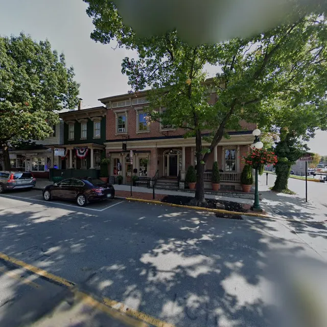 The Pineapple Inn Bed and Breakfast