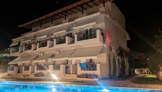 Poseidon SeaSide Deluxe Suites