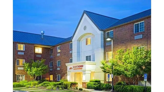 Hawthorn Suites by Wyndham Greensboro