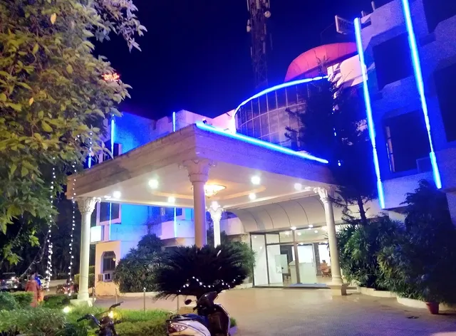 Hotel Star Residency