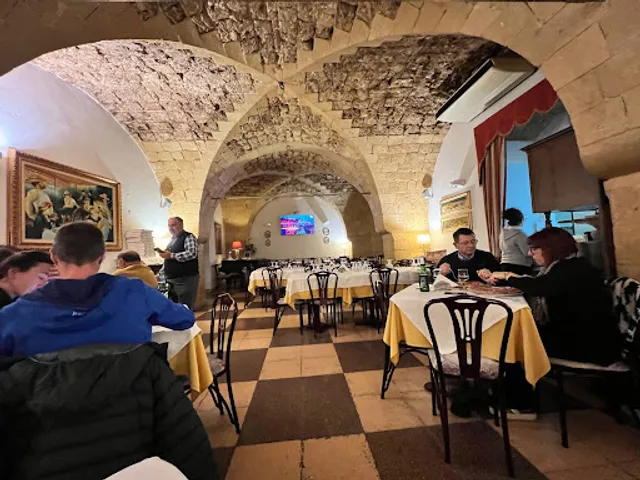 Pizzeria Pizzoleria "Nabila"