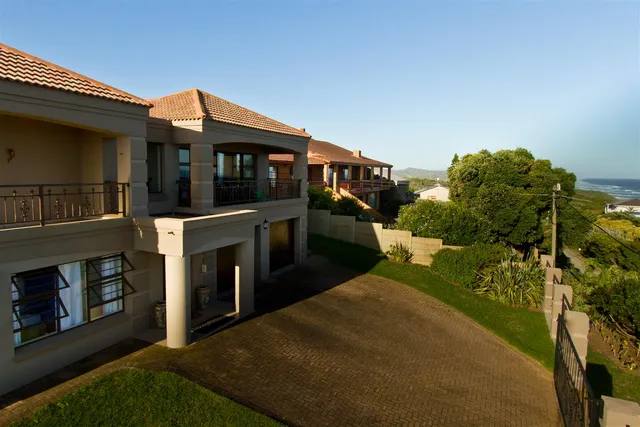 Tranquil Shores Guesthouse