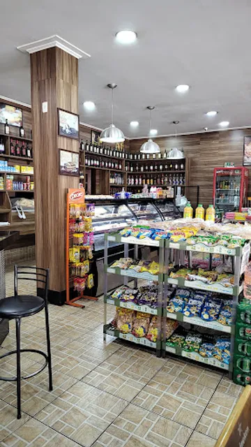 JR Breads and Pastries