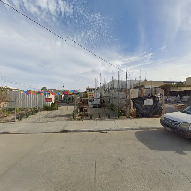 Spicy tuna sushi bar