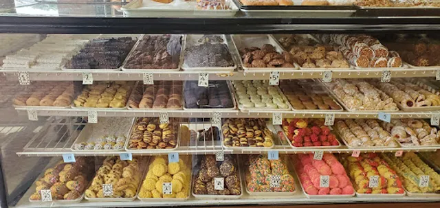 La Dolce Pastry Shoppe