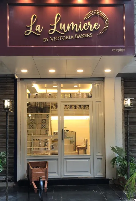 La Lumiere By Victoria Bakers