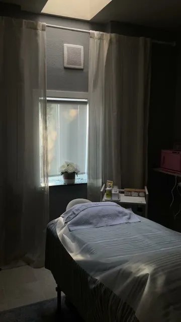 FaceForm Facial Wellness