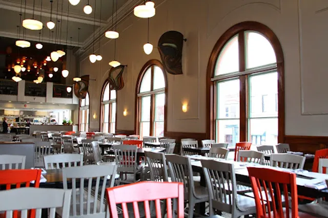 Merchants Pub & Plate