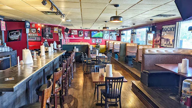 Perry's Pizza & Grill