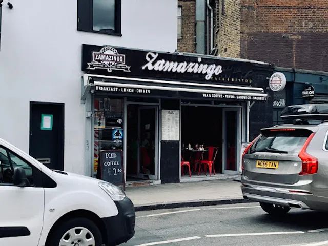 Zamazingo Cafe and Restaurant