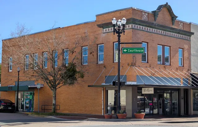 Shellsea Downtown Deland